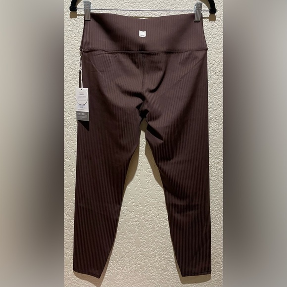 NWT Vuori Inversion Ribbed Java High-Waisted Performance Leggings Size L - Picture 9 of 12
